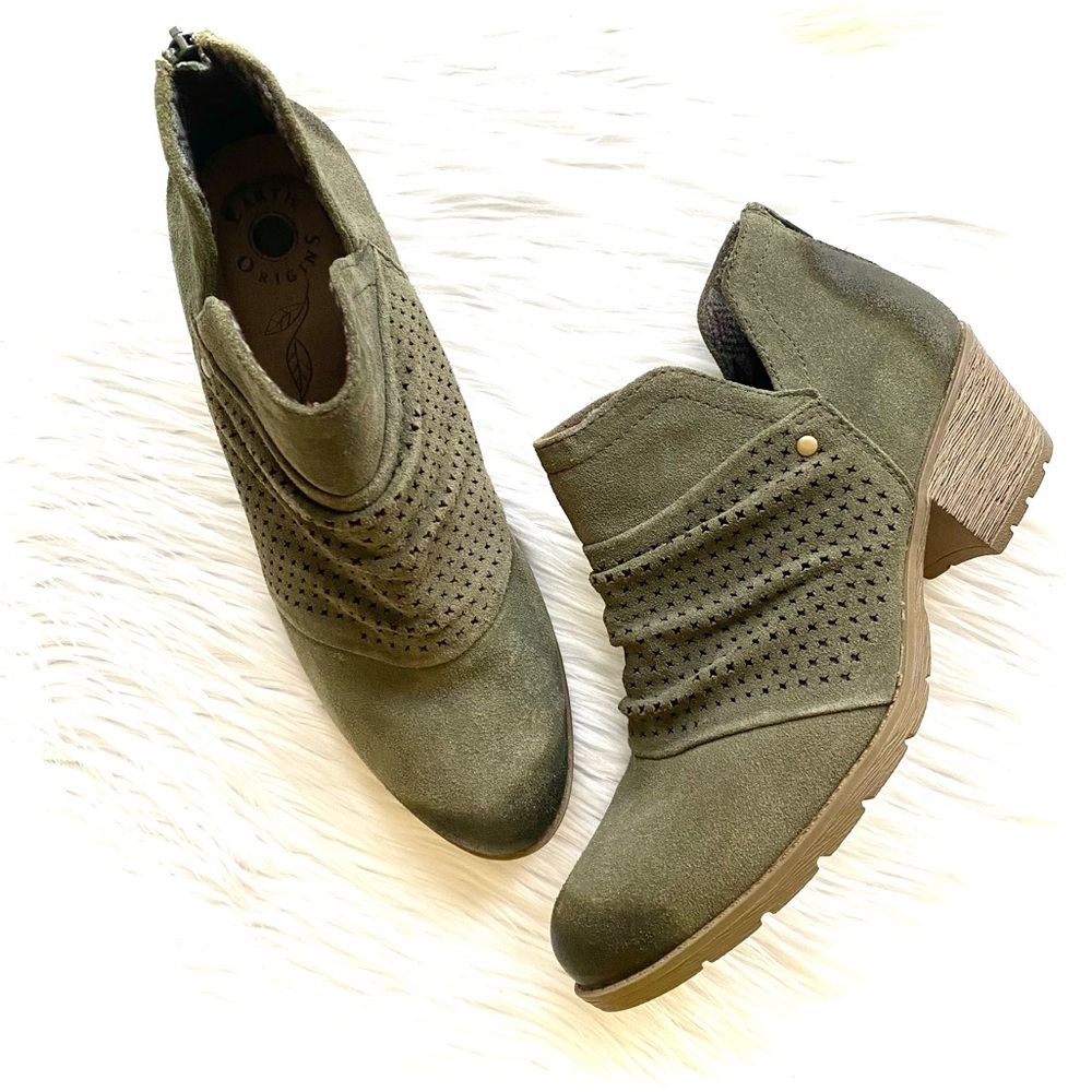 Earth Origins Amanda Suede Booties w/Perforated Ruching 10 Olive Green